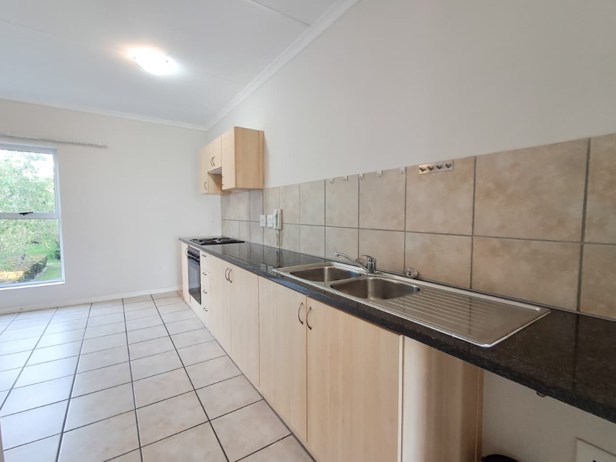 To Let 1 Bedroom Property for Rent in Vredekloof Western Cape